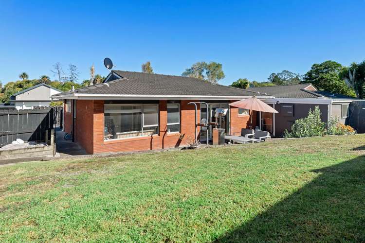 1/18 Clovelly Road Bucklands Beach_13