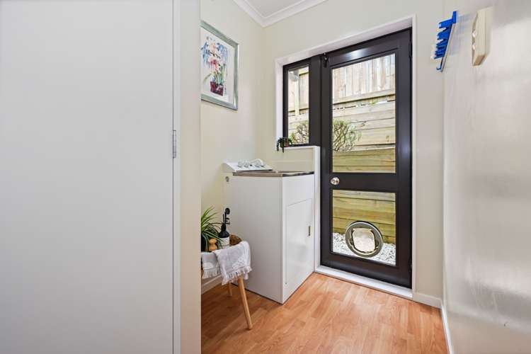 30 Pointon Glade Grandview Heights_21