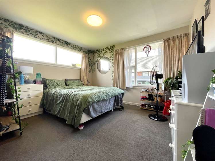 33 Skerten Avenue Hornby_13