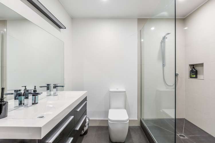 203b Saint Andrews Road Epsom_14