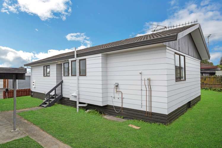 2/22 Trimdon Street Randwick Park_22