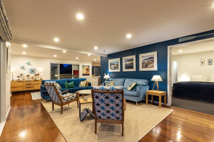 80 The Esplanade Raumati South_10