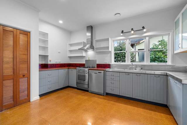33 Dalethorpe Avenue 10458_2