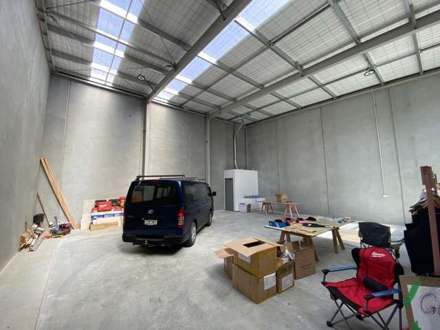 9/4 Brent Greig Lane Te Rapa_1