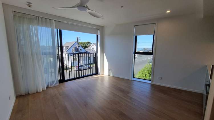 206/2 Finch Street Morningside_2