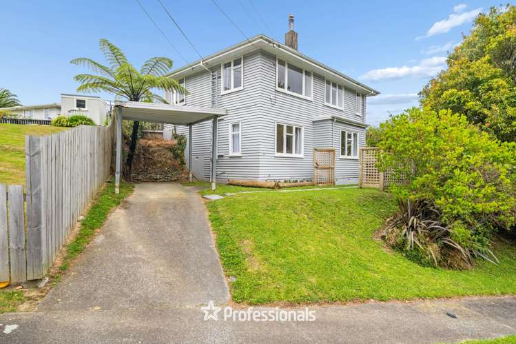 54 Bird Grove Stokes Valley_23