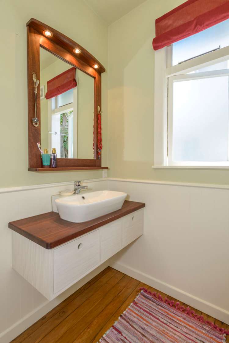 10 Days Road Lyttelton_11