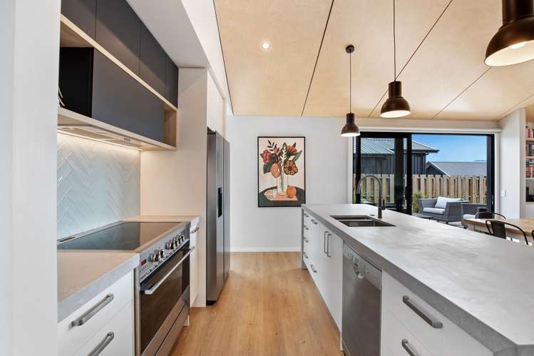 8 Linnburn Road Wanaka_5