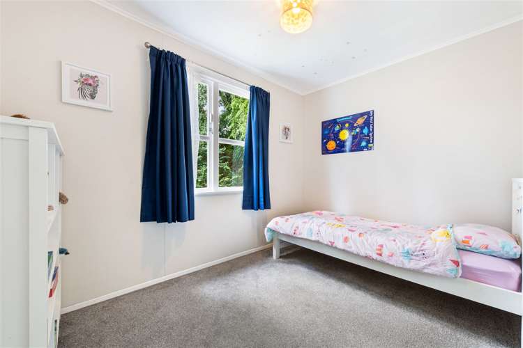 18 Aronui Terrace Kelston_14