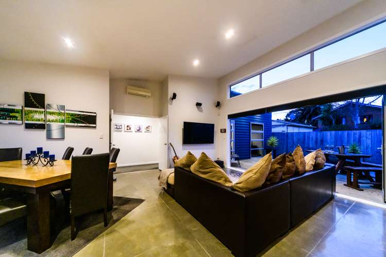 26a Ngaio Street West End_8