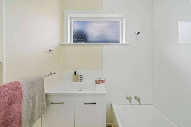 10 Bythell Street Wainuiomata_10