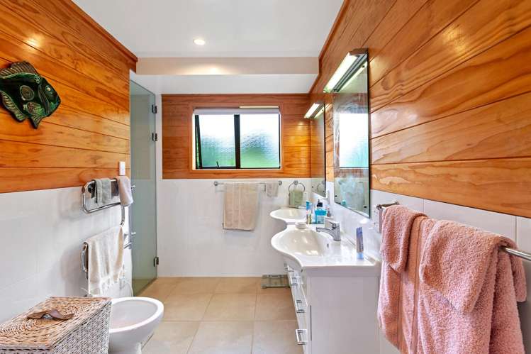 76 Brick Bay Drive Sandspit_10