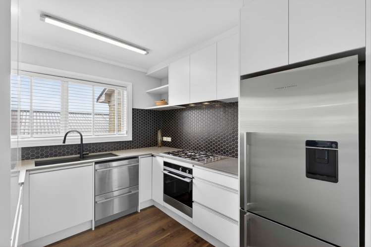 1/23 Lucerne Road Remuera_5