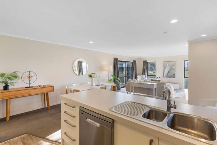 54 Skyhawk Road Wigram_8