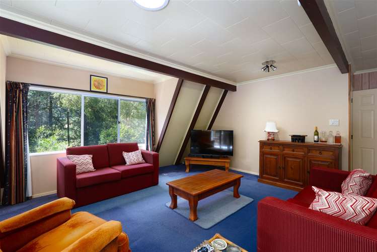 50 Lud Valley Road Hira_3