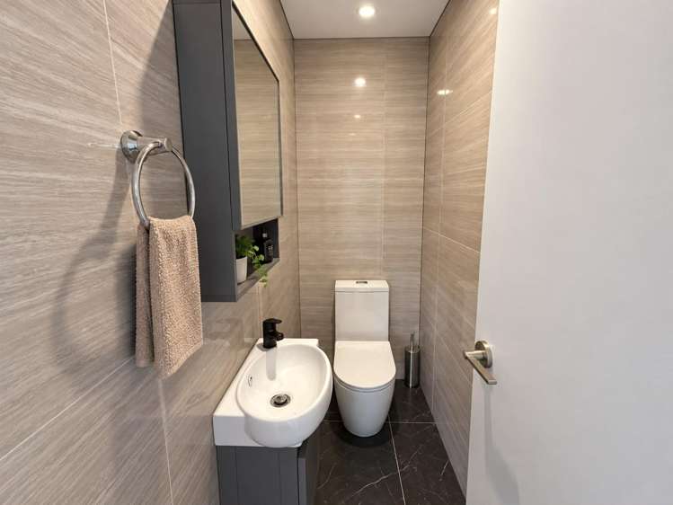 B/22 Hugh Green Drive Pinehill_4