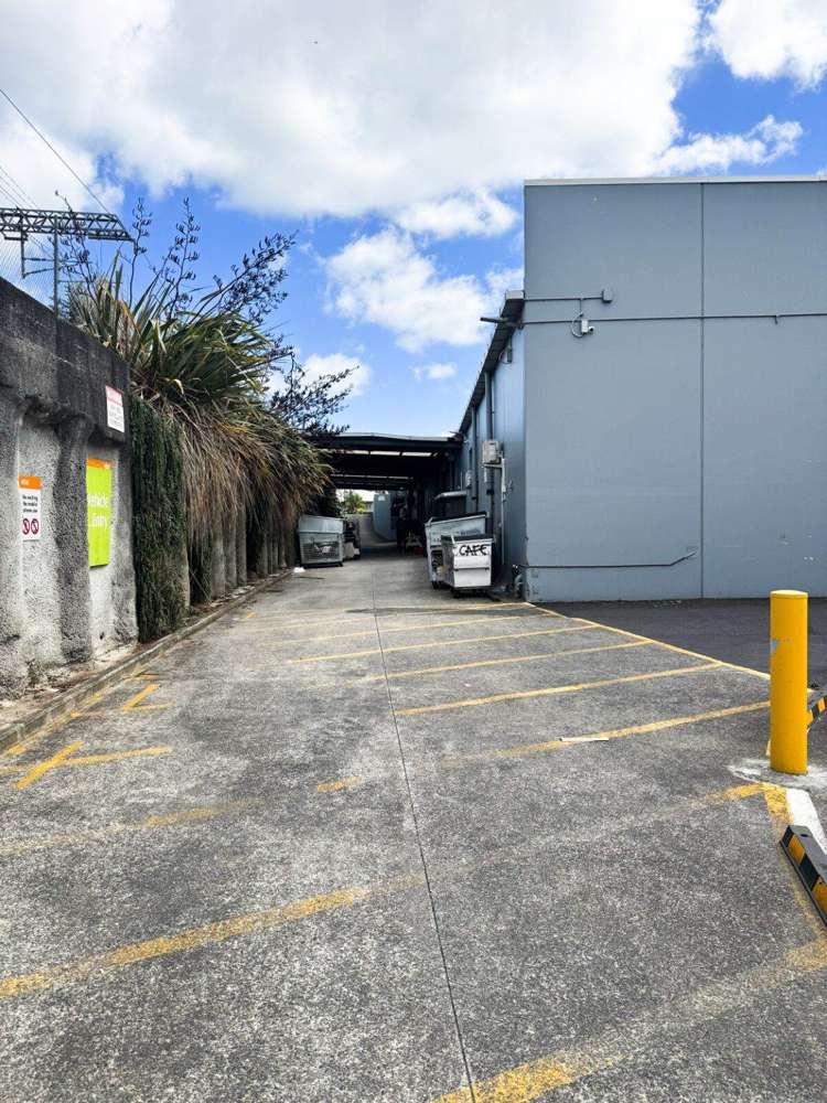 139-141 Apirana Avenue Glen Innes_6