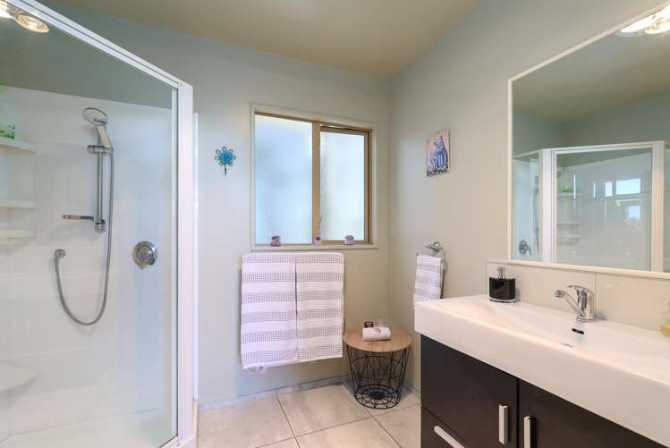 33 Calamaras Street Enner Glynn_12