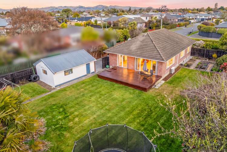 27 Bourne Crescent Papanui_11