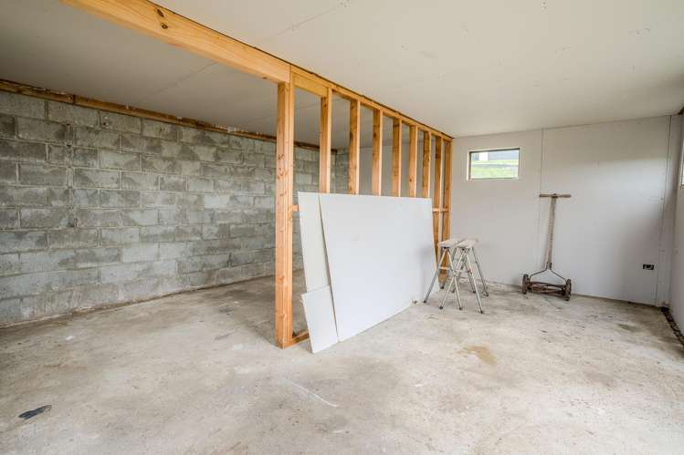 7 Hawea Street Ravensbourne_24