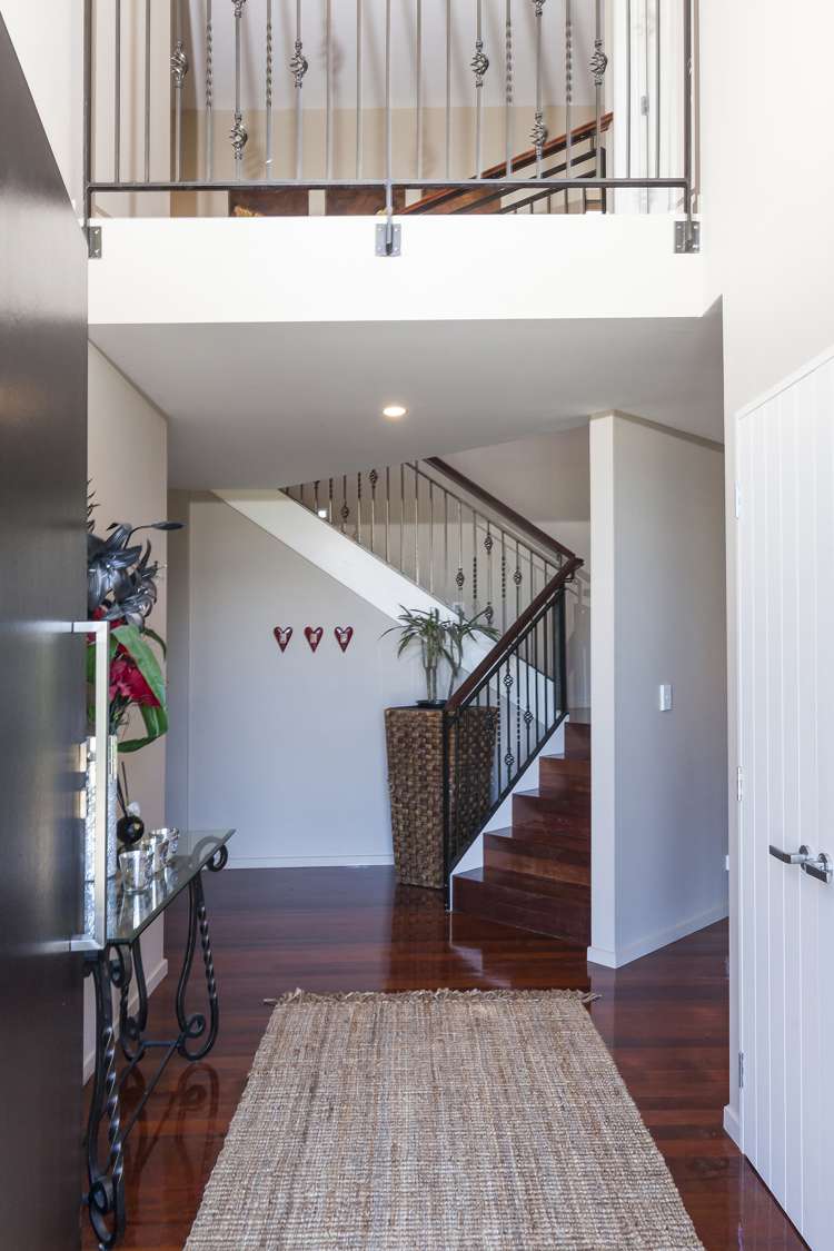 8 Crossland Terrace Lyttelton_24