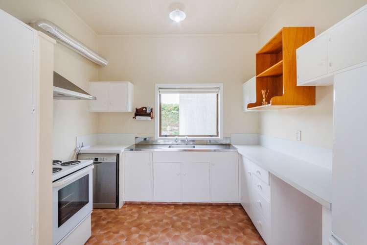 506 Sandon Road Feilding_16