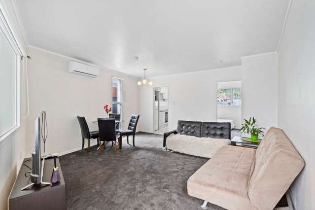 A Three Bed unit in Triple Grammar Zone!
