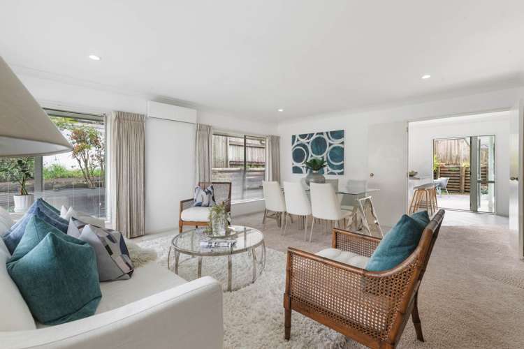 2/60 Whitford Road Northpark_5