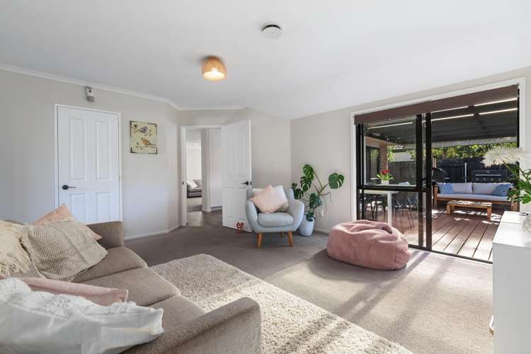 17 Andalusian Place 1131_5