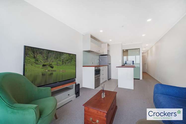 1502/53 Cook Street 10015_3