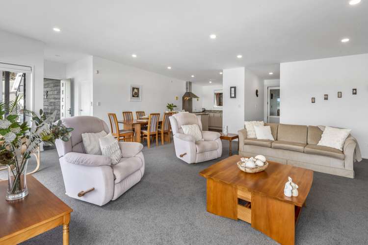 5 Munro Street Onerahi_18