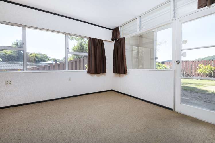 7 Rembrandt Avenue Tawa_19