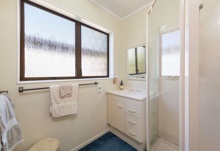 2/6 Hobhouse Street Stoke_13