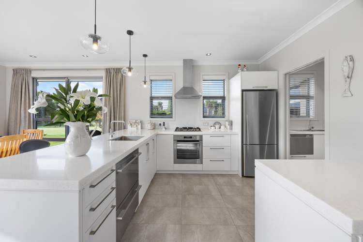 8 Hidden Hills Drive Wanaka_9