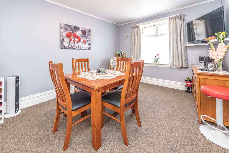 7 Liverpool Street Wanganui Central_12