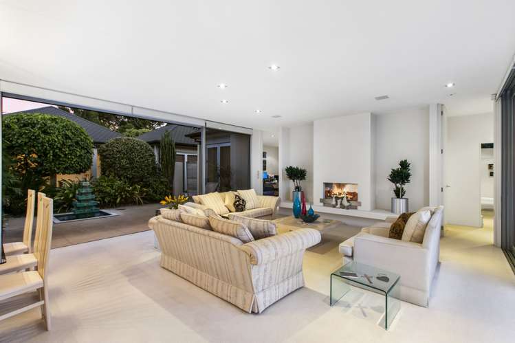 67 Manor Park Sunnyhills_25