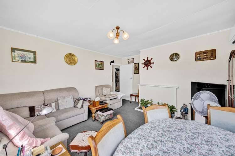 55 Fairfield Road Hawera_6