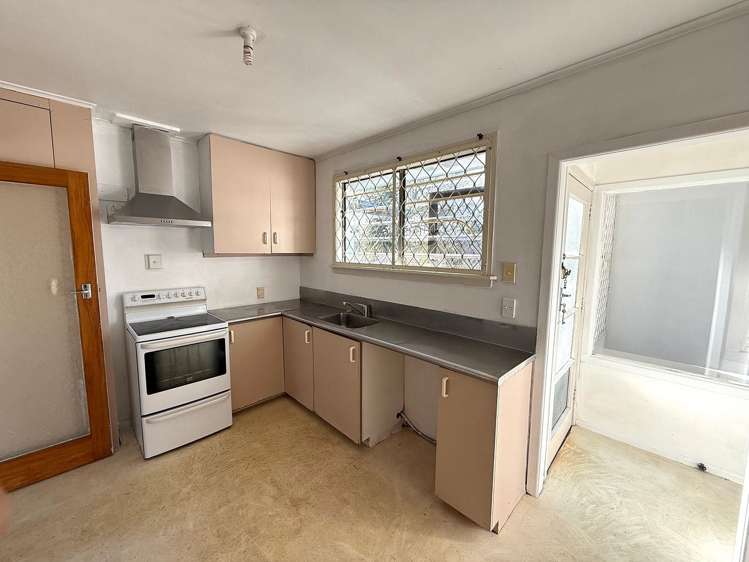 21 Littlejohn Street Hillsborough_10