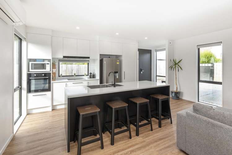 24A Attlee Crescent_2