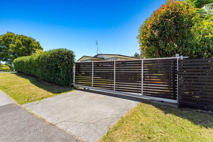 32 Noall Street Te Atatu Peninsula_14