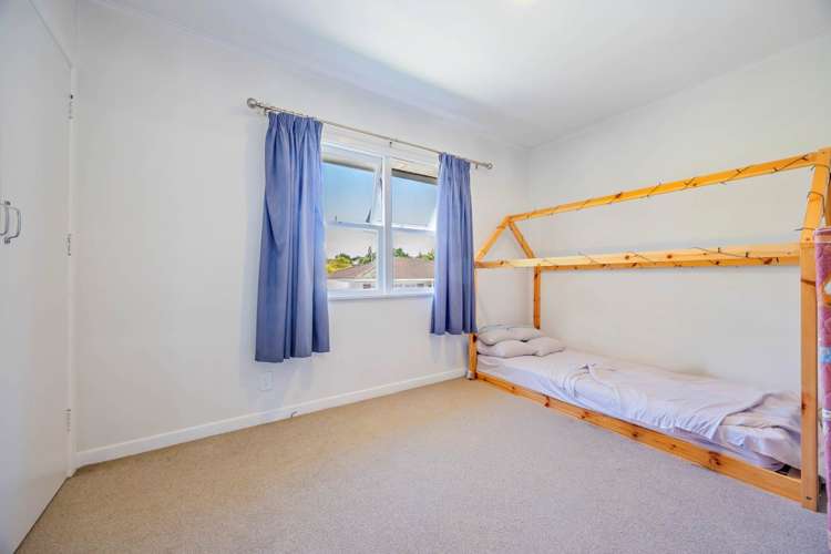 32 Chartwell Avenue Glenfield_8