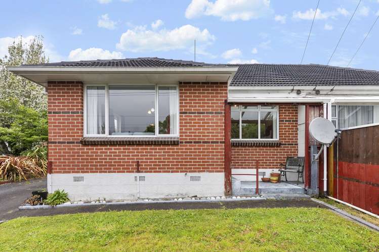 1/1 Gard Street Silverstream_1