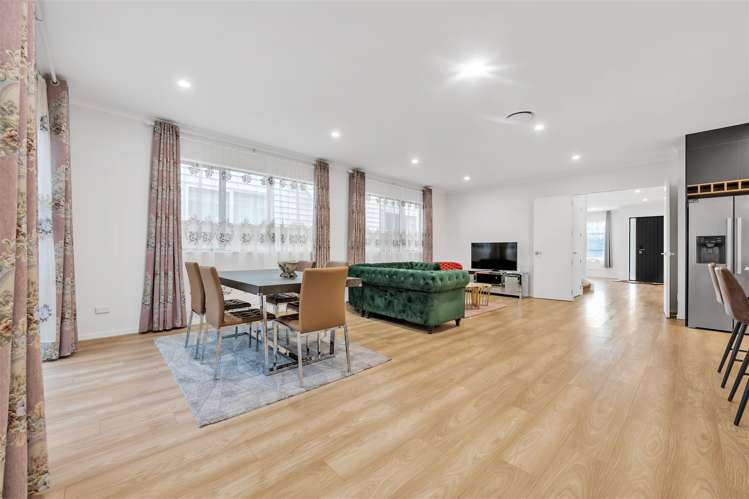 16 Puruatanga Drive Flat Bush_2