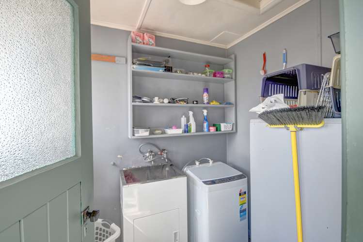 21 Doon Street Mosgiel_11