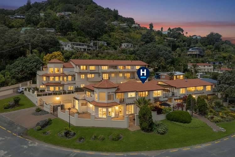 Villa 8 - 4B The Esplanade Tairua_1