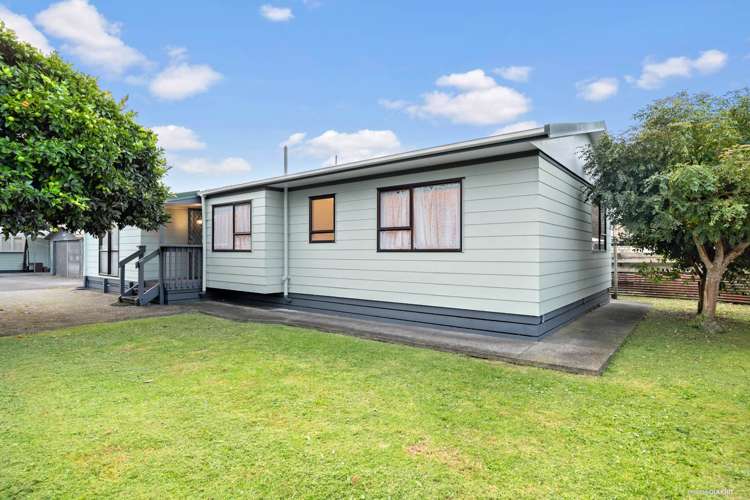 40 Kingsway Avenue Sandringham_11