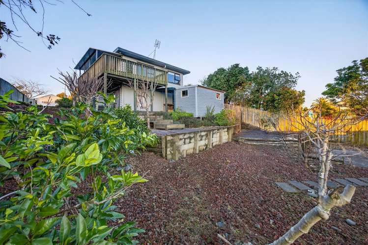 70 De Quincey Terrace Highland Park_19