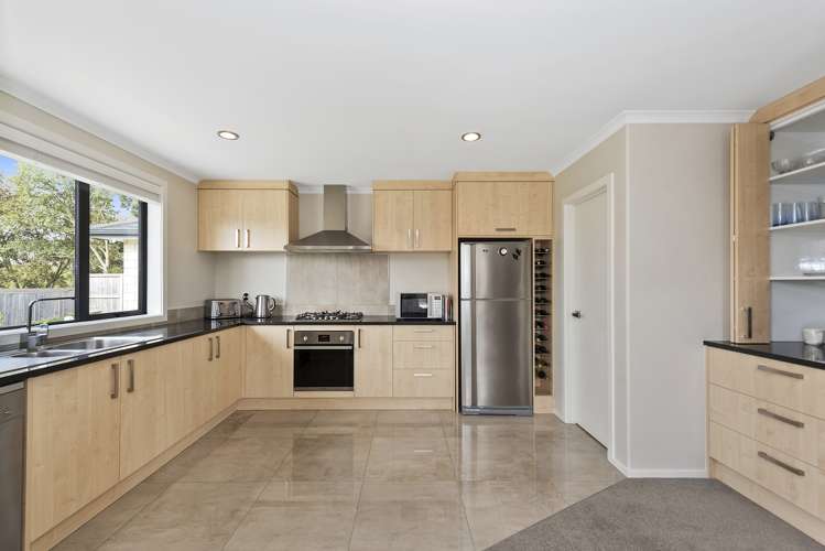 19 Patatee Terrace Baverstock_2