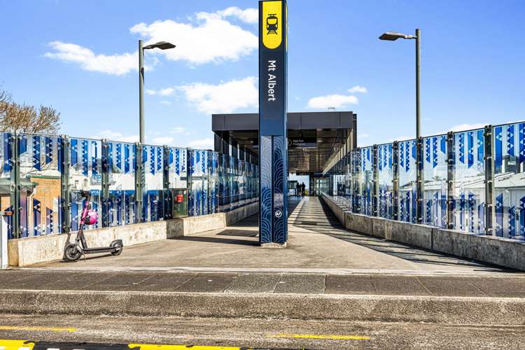 161 Carrington Road Mount Albert_13