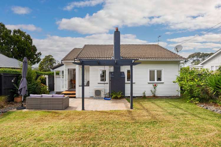 9 Lynwood Road New Lynn_22